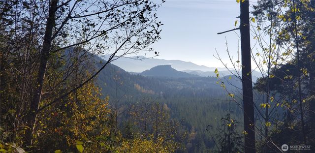365 XX Cumberland Ridge Road SE, Enumclaw, WA 98022