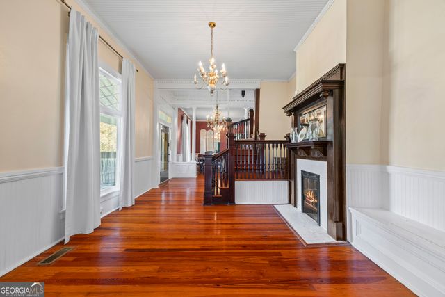 1091 E Peachtree Avenue, Woodville, GA 30669