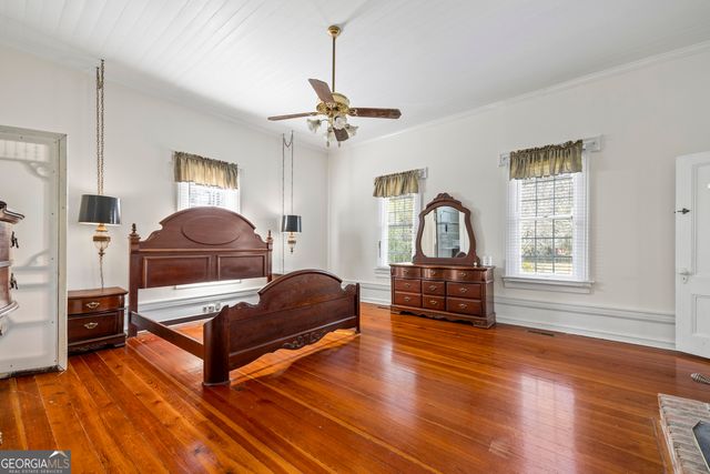 1091 E Peachtree Avenue, Woodville, GA 30669