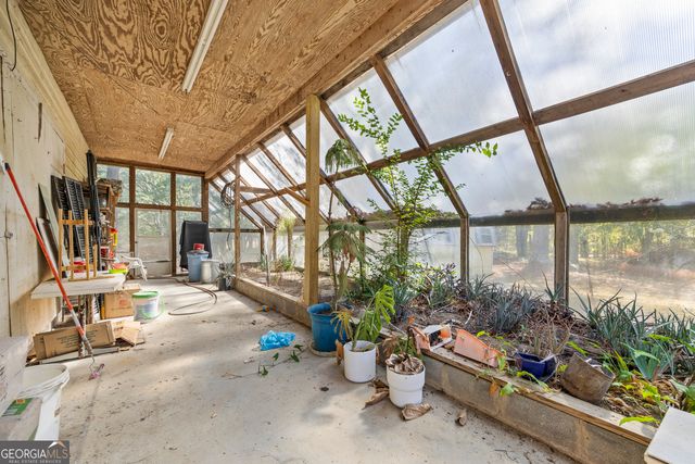 1091 E Peachtree Avenue, Woodville, GA 30669