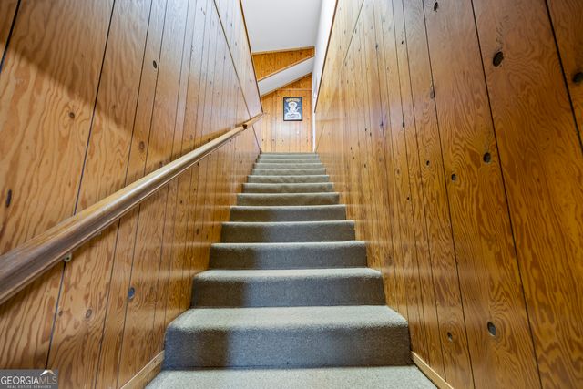 1091 E Peachtree Avenue, Woodville, GA 30669