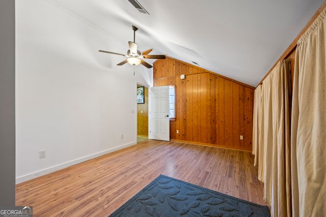 1091 E Peachtree Avenue, Woodville, GA 30669