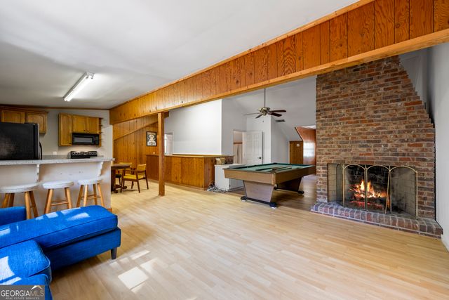 1091 E Peachtree Avenue, Woodville, GA 30669