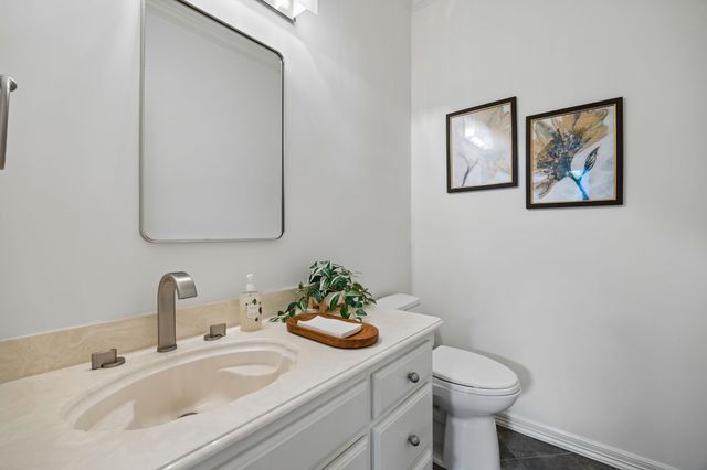 4013 Bobbin Lane, Addison, TX 75001