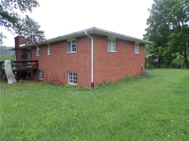 1617 Missouri Run Road, Parkersburg, WV 26101
