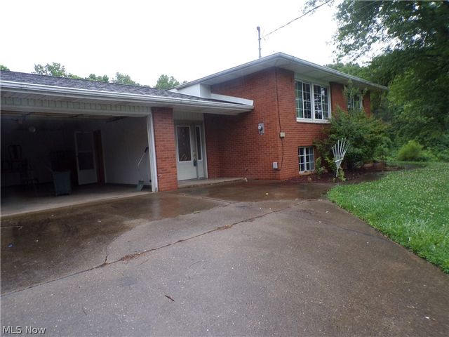 1617 Missouri Run Road, Parkersburg, WV 26101