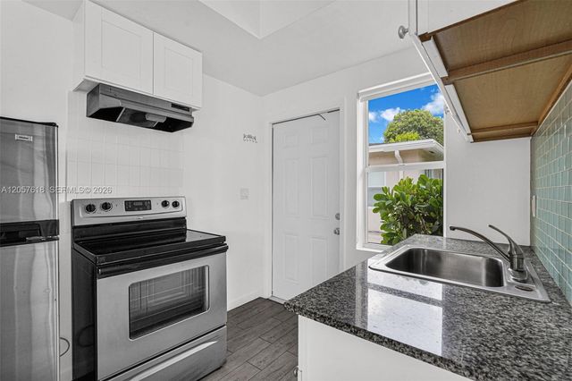 529 NW 88th St 1, El Portal, FL 33150