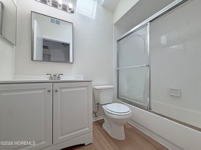 141 Kentucky Way, Freehold, NJ 07728
