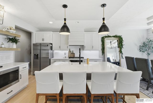 4308 S 218th Avenue, Elkhorn, NE 68022