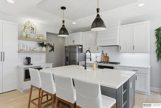 4308 S 218th Avenue, Elkhorn, NE 68022