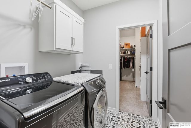 4308 S 218th Avenue, Elkhorn, NE 68022