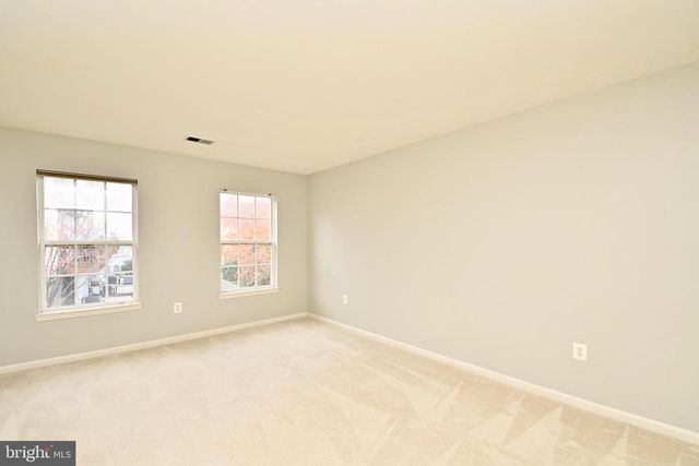 13777 ULYSSES ST, Woodbridge, VA 22191