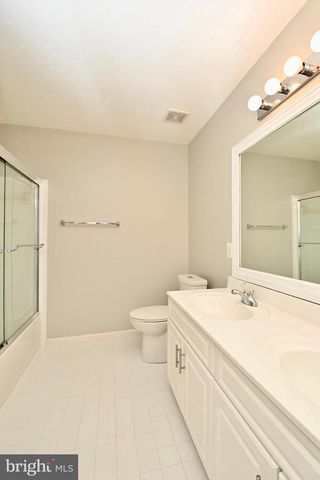 13777 ULYSSES ST, Woodbridge, VA 22191