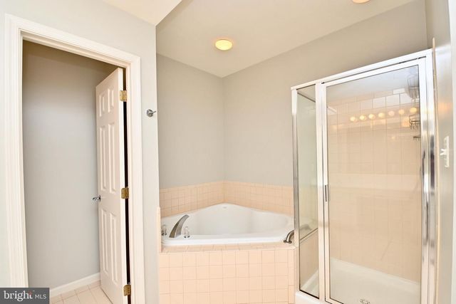 13777 ULYSSES ST, Woodbridge, VA 22191