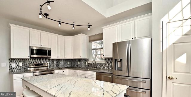 13777 ULYSSES ST, Woodbridge, VA 22191