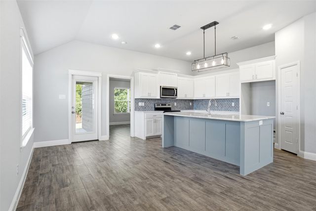 103 Clover Circle, Weatherford, TX 76086