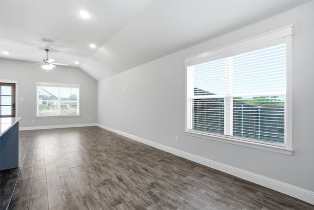 103 Clover Circle, Weatherford, TX 76086