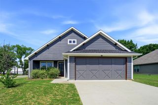 103 Clover Circle, Weatherford, TX 76086