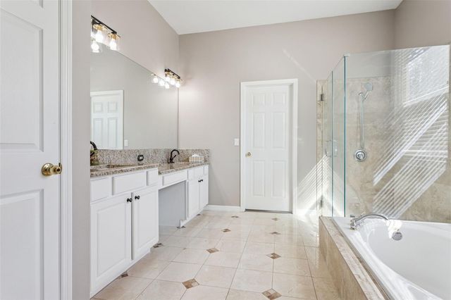 5206 REFLECTIONS BOULEVARD, Lutz, FL 33558