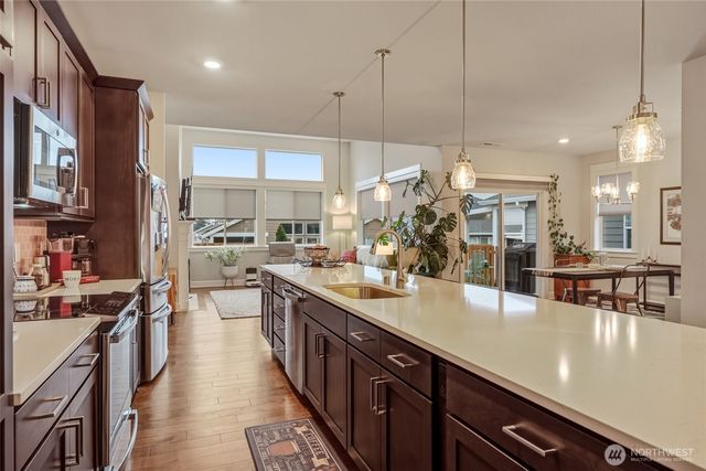 3126 Arrowroot Loop SE, Lacey, WA 98513