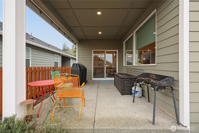 3126 Arrowroot Loop SE, Lacey, WA 98513