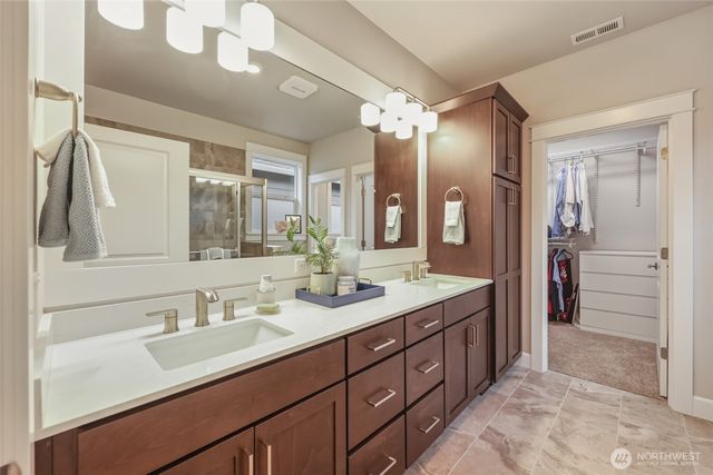 3126 Arrowroot Loop SE, Lacey, WA 98513