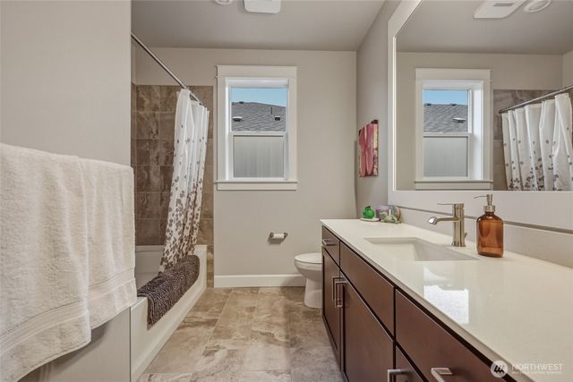 3126 Arrowroot Loop SE, Lacey, WA 98513