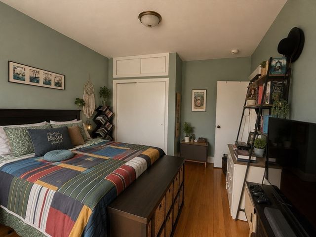 374 Chestnut Hill Ave 1, Boston, MA 02135