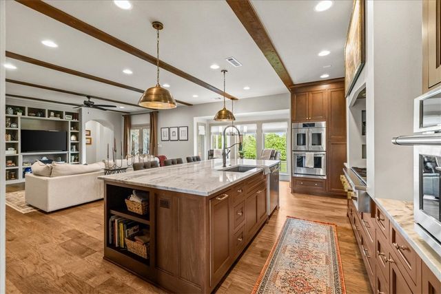 101 Highgrove Cove, Elm Springs, AR 72762