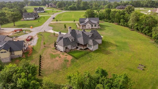 101 Highgrove Cove, Elm Springs, AR 72762