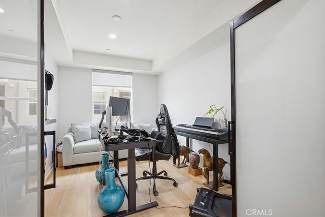 503 Rockefeller, Irvine, CA 92612