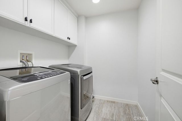 503 Rockefeller, Irvine, CA 92612
