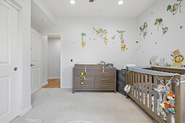 503 Rockefeller, Irvine, CA 92612