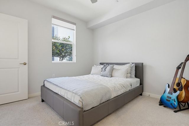 503 Rockefeller, Irvine, CA 92612