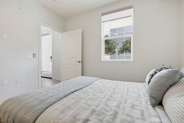 503 Rockefeller, Irvine, CA 92612