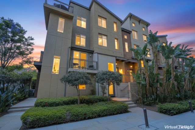 503 Rockefeller, Irvine, CA 92612