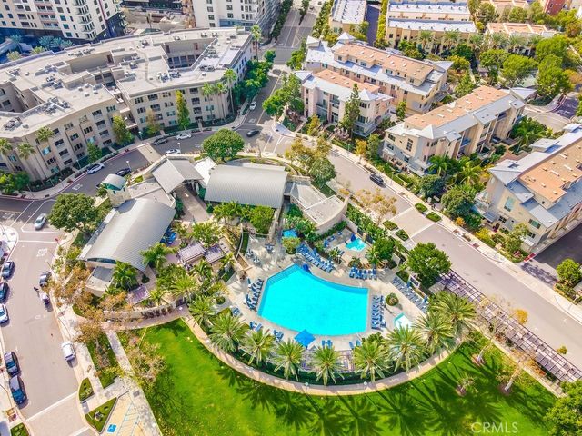 503 Rockefeller, Irvine, CA 92612