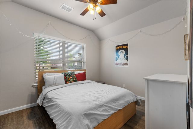 1216 Coyote Ridge, Aubrey, TX 76227