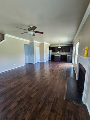 122 Windrush Lane, Durham, NC 27703