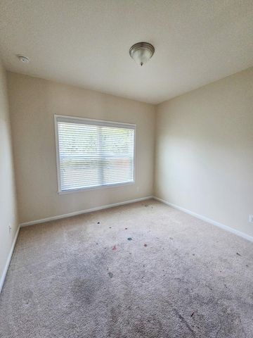 122 Windrush Lane, Durham, NC 27703