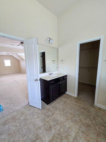 122 Windrush Lane, Durham, NC 27703