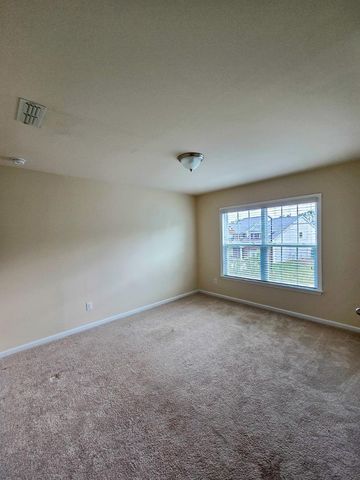 122 Windrush Lane, Durham, NC 27703