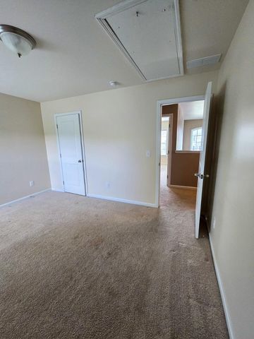122 Windrush Lane, Durham, NC 27703