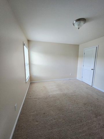 122 Windrush Lane, Durham, NC 27703