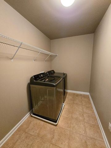 122 Windrush Lane, Durham, NC 27703
