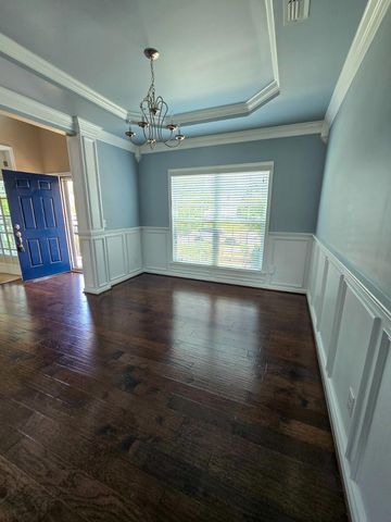 122 Windrush Lane, Durham, NC 27703