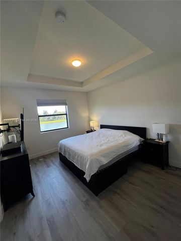 5942 Mustang Mnr, Davie, FL 33314