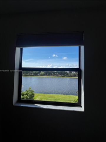 5942 Mustang Mnr, Davie, FL 33314