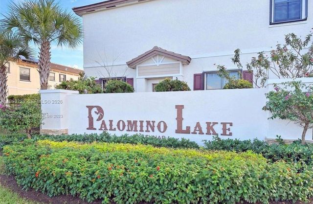 5942 Mustang Mnr, Davie, FL 33314