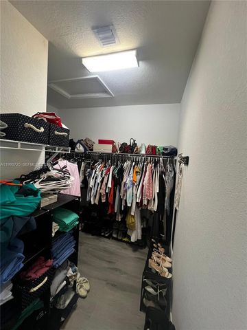 5942 Mustang Mnr, Davie, FL 33314